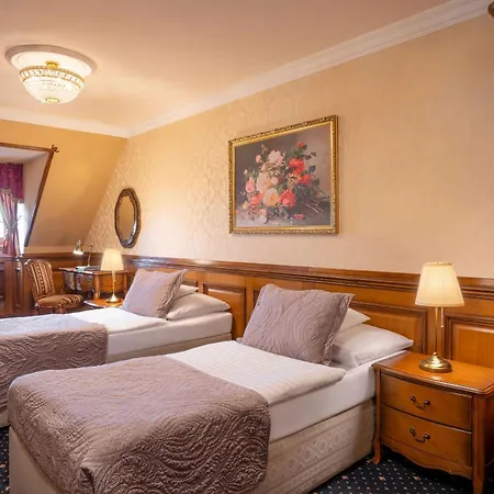 Galicia Nueva, Castle 4* Lučenec