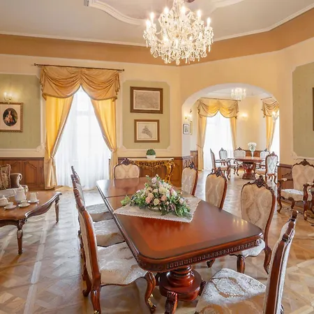 Galicia Nueva, Castle 4*