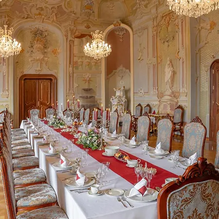 Szálloda Galicia Nueva, Castle 4*