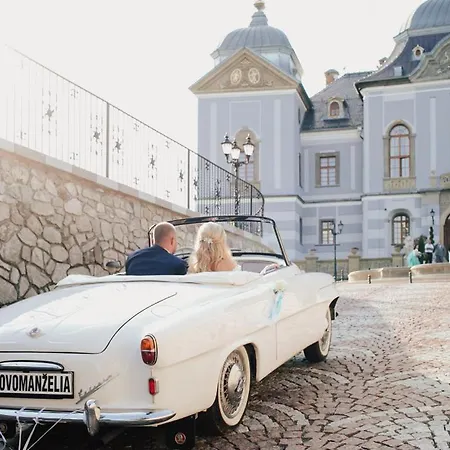 Galicia Nueva, Castle Szálloda