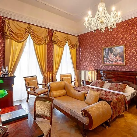 Galicia Nueva, Castle Hotel